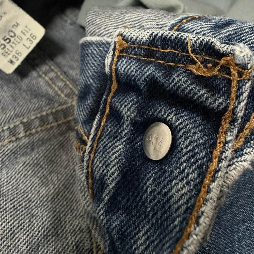 Vintage Levis 550 Jeans Mens 36x36 Blue Relaxed Fit Made in USA Y2K 90s